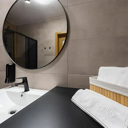 Apartment Vacationclub - Olymp 502 *